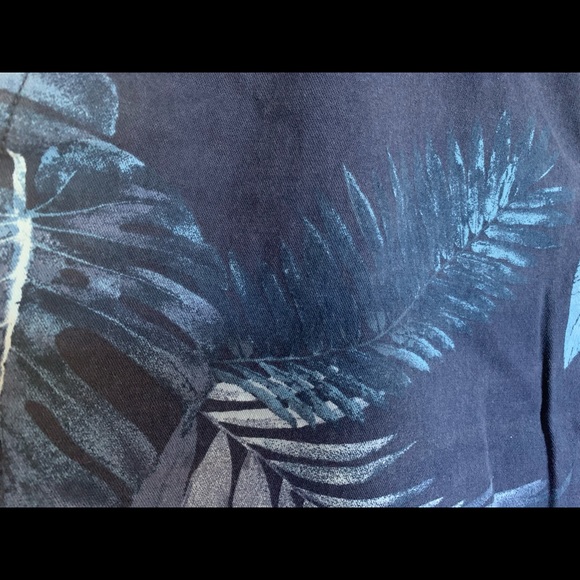 Men cotton blend short, ultimate slim, built-in flex. Size 34, printed blue. - Picture 6 of 7